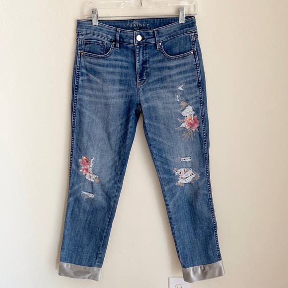White House Black Market Denim - White House Black Market Mid Rise The Straight Crop Floral Embroidered Jeans